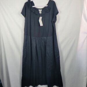 2 Friends Plus Size Dress Women's Size 22 Short Sleeve Long Length NEW